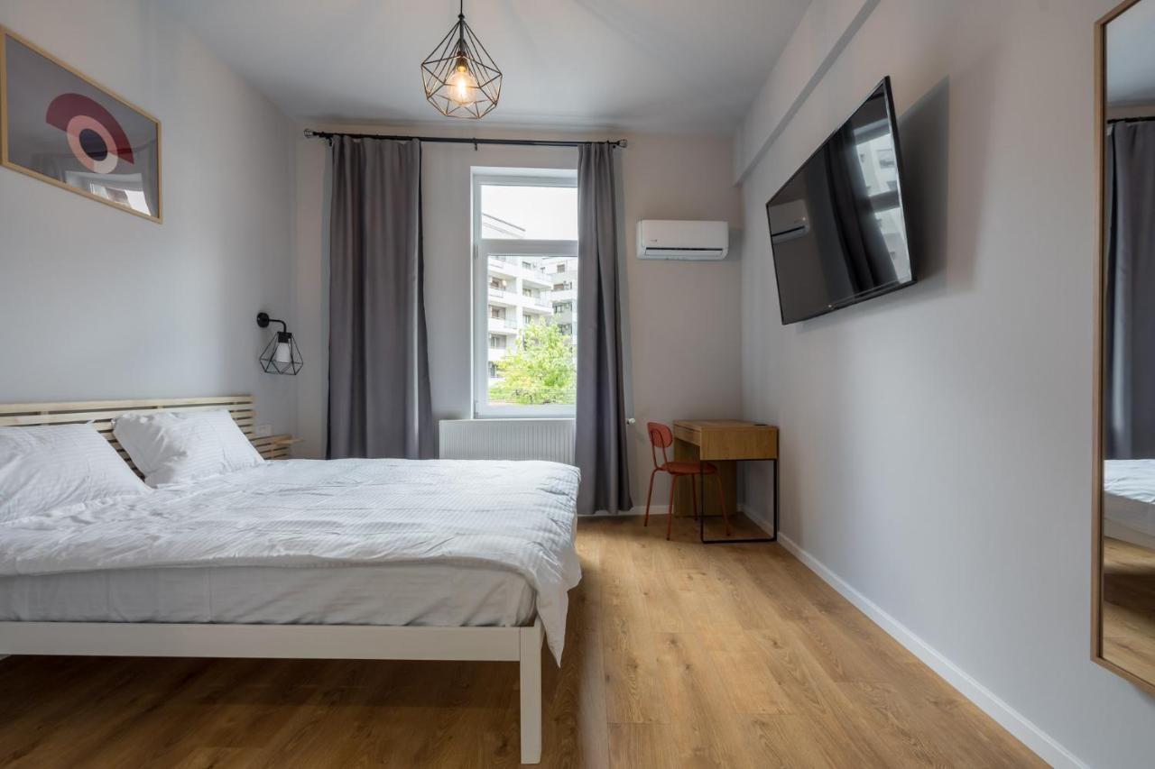 Cute Central Apartments In Villa Bucureşti Ngoại thất bức ảnh